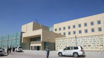 شاهد.. طريقة تعامل بعض الأطباء والممرضين مع المرضى في المستشفى الألماني بالنجف