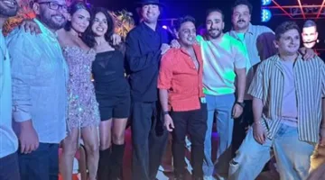 أسماء جلال تُحيي حفل عيد ميلادها الثلاثين كاحتفالية مبهجة تشبه المهرجانات