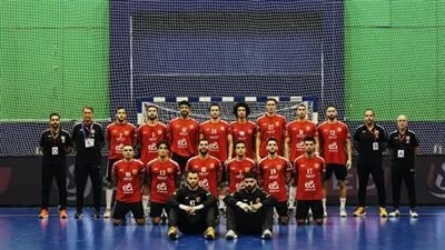 الأهلي يتوج ببطولة كأس أفريقيا للأندية الأبطال في كرة اليد بعد الفوز على الزمالك (28/31)