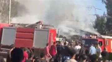 إخماد حريق في مستودع كراتين بالكردي في الدقهلية