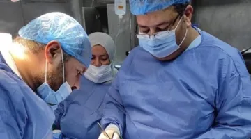 مستشفى جامعة سوهاج ينقذ شاباً تعرض لطعنة حادة في القلب والرئة