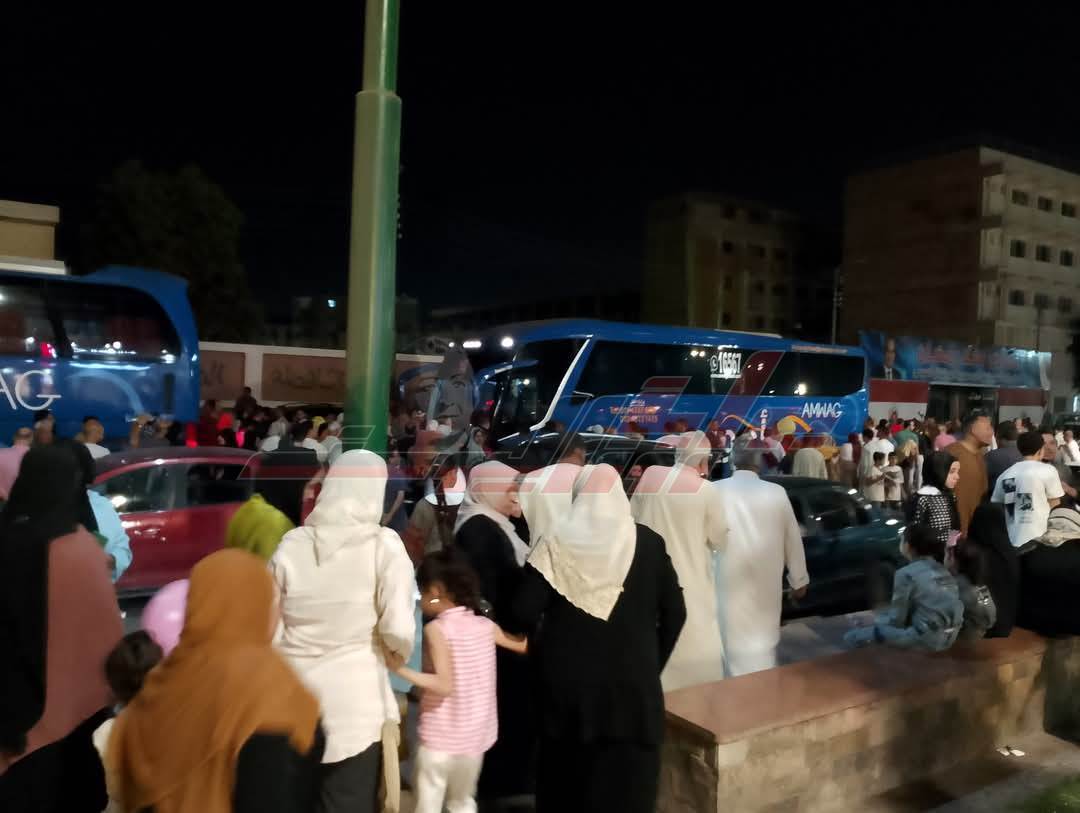 الأهالى يودعون الحجاج