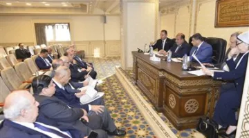 لجنة الاقتصادية في مجلس النواب تتناول معايير إدارة الدولة لملكيّتها في الشركات بحضور وزراء التخطيط والاستثمار والمالية