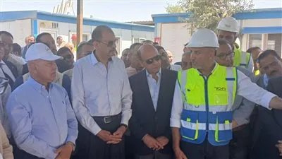 نائب رئيس الوزراء يزور عدة مشروعات في محافظة سوهاج نائب رئيس الوزراء يزور عدة مشروعات في محافظة سوهاج
