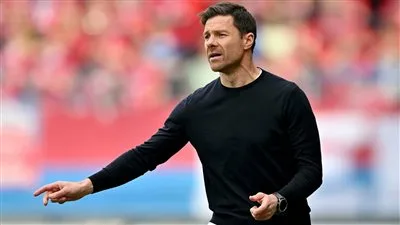 ريال مدريد يعلن بشكل رسمي تعيين تشابي ألونسو مدربًا للفريق حتى عام 2028 ريال مدريد يعلن بشكل رسمي تعيين تشابي ألونسو مدربًا للفريق حتى عام 2028