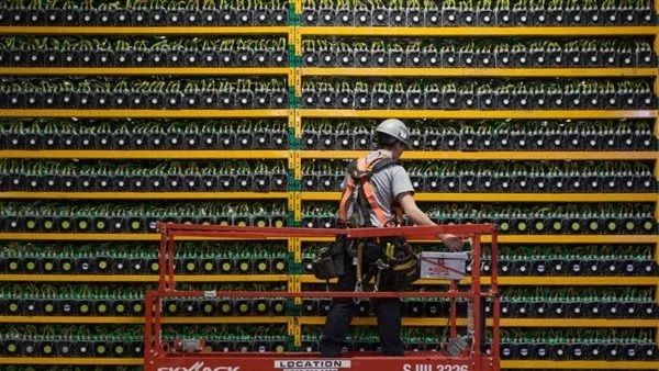 ما هو تعدين البيتكوين؟ وما هو تأثيره على الموارد العالمية؟ ما هو تعدين البيتكوين؟ وما هو تأثيره على الموارد العالمية؟