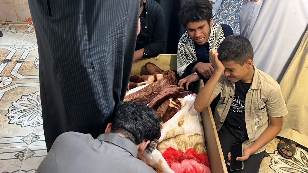 موت سجين أثناء نقله من سجن المطار إلى سجن التاجي في ظل درجات حرارة شديدة. موت سجين أثناء نقله من سجن المطار إلى سجن التاجي في ظل درجات حرارة شديدة.