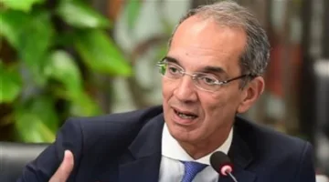 وزير الاتصالات: بدء تقديم خدمات الجيل الخامس في السوق المصري خلال أيام