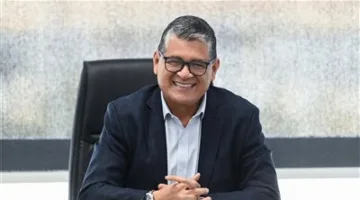 رئيس لجنة الحكام: لا أحد يؤثر على عملي.. وتقنية VAR تثير الجدل والنقاش عالميًا