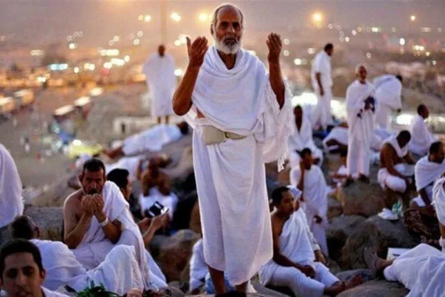 انطلاق العد التنازلي: تاريخ بدء عيد الأضحى 2025 وفقًا للحسابات الفلكية انطلاق العد التنازلي: تاريخ بدء عيد الأضحى 2025 وفقًا للحسابات الفلكية