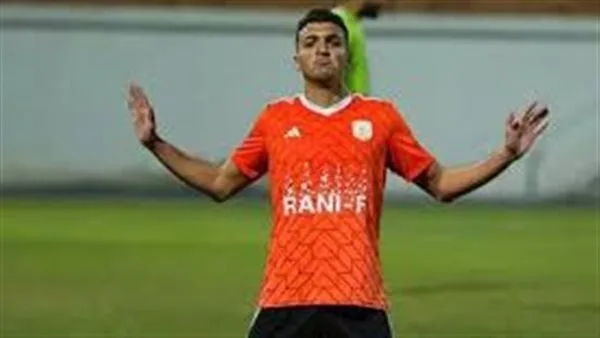 ياسين مرعي انضم إلى الأهلي، لكن القرار النهائي بيد ريفيرو. ياسين مرعي انضم إلى الأهلي، لكن القرار النهائي بيد ريفيرو.