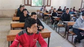 غرف الغش تتداول أسئلة امتحان العلوم الشاملة للصف الأول الثانوي