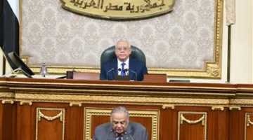 رئيس مجلس النواب يكشف عن تفاصيل مهمة: الانتخابات القادمة ستُشرف عليها الهيئات القضائية لضمان الشفافية التامة في جميع مراحل الاقتراع والفرز.