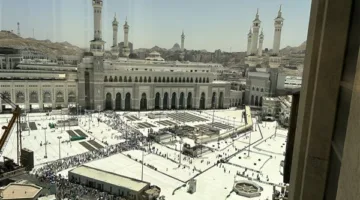 رئيس اللجنة العليا للحج والعمرة: تقليص فترة الفحص الأمني من 6 ساعات إلى 3 ساعات بالتعاون مع الجهات الأمنية في الأردن والسعودية.