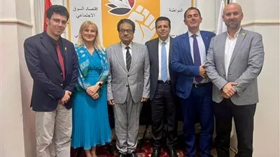 الحزب المصري الديمقراطي يستقبل فريقًا من الاشتراكيين الديمقراطيين في البرلمان الأوروبي الحزب المصري الديمقراطي يستقبل فريقًا من الاشتراكيين الديمقراطيين في البرلمان الأوروبي
