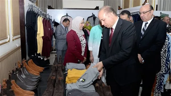 رئيس جامعة المنصورة ي inaugurates معرض “بصمة خير للملابس” رئيس جامعة المنصورة ي inaugurates معرض “بصمة خير للملابس”