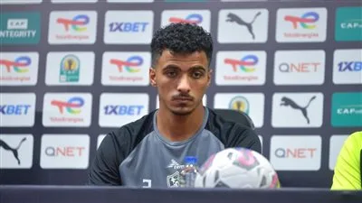 شوبير: حسام عبد المجيد يطمح للاحتراف في الخارج وزمالك في حالة من التردد شوبير: حسام عبد المجيد يطمح للاحتراف في الخارج وزمالك في حالة من التردد
