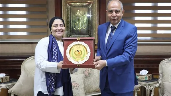 محافظ المنيا يناقش سبل التعاون مع مؤسسة “العناني” محافظ المنيا يناقش سبل التعاون مع مؤسسة “العناني”