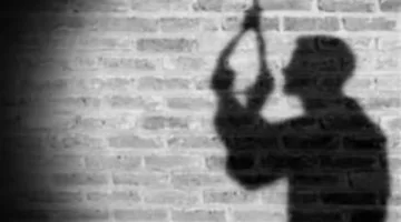 شاب يقوم بفعل مروع في منزله بأسوان.. تعرف على التفاصيل