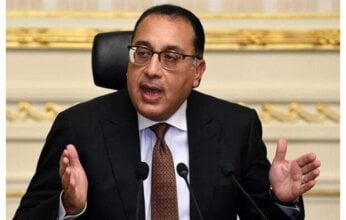 رئيس الوزراء يتابع موقف المخزون الاستراتيجي من السلع الأساسية