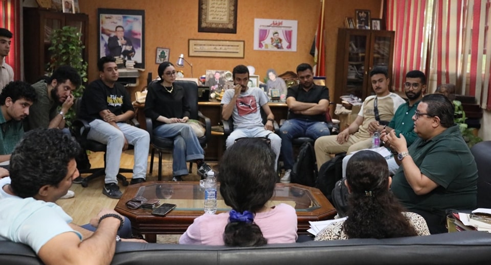 تفاصيل اجتماع خالد جلال مع مخرجي عروض مواسم نجوم المسرح الجامعي