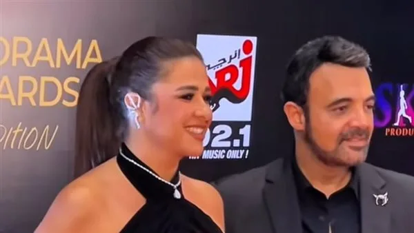 شقيق ياسمين عبد العزيز يعبّر لعمرو محمود ياسين عن شكره لدعمه لها. شقيق ياسمين عبد العزيز يعبّر لعمرو محمود ياسين عن شكره لدعمه لها.