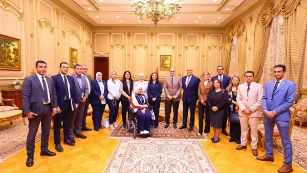 وزيرة التضامن تحضر اجتماع لجنة المشروعات في البرلمان وزيرة التضامن تحضر اجتماع لجنة المشروعات في البرلمان