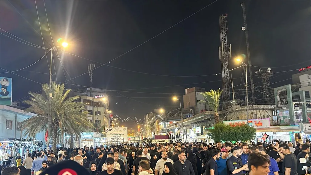 صور: الكاظمية تحتضن المعزين في ذكرى استشهاد الإمام الجواد صور: الكاظمية تحتضن المعزين في ذكرى استشهاد الإمام الجواد