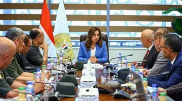 وزيرة التنمية المحلية: الدولة تسعى لتوفير جميع التسهيلات للمواطنين الذين قدموا طلبات تصالح في البناء.