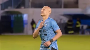 شوبير: عمرو الجزار انضم للأهلي.. والفريق الأحمر يتفاوض مع ثنائي من سيراميكا كليوباترا