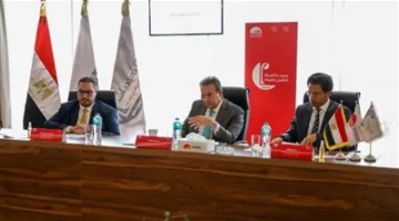 وزير الصحة يرأس لجنة امتحانات قبول برنامج “المرأة في المناصب التنفيذية”