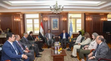 محافظ الإسكندرية يرحب بوزير التموين والمدير التنفيذي لمشروع مستقبل مصر