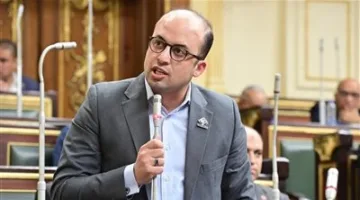 نائب التنسيقية خالد بدوي يؤكد تأييده لمشروع قانون الزيادة الدورية: يعكس تواصل الدولة مع المواطنين في ظل الأوضاع الاقتصادية الصعبة.