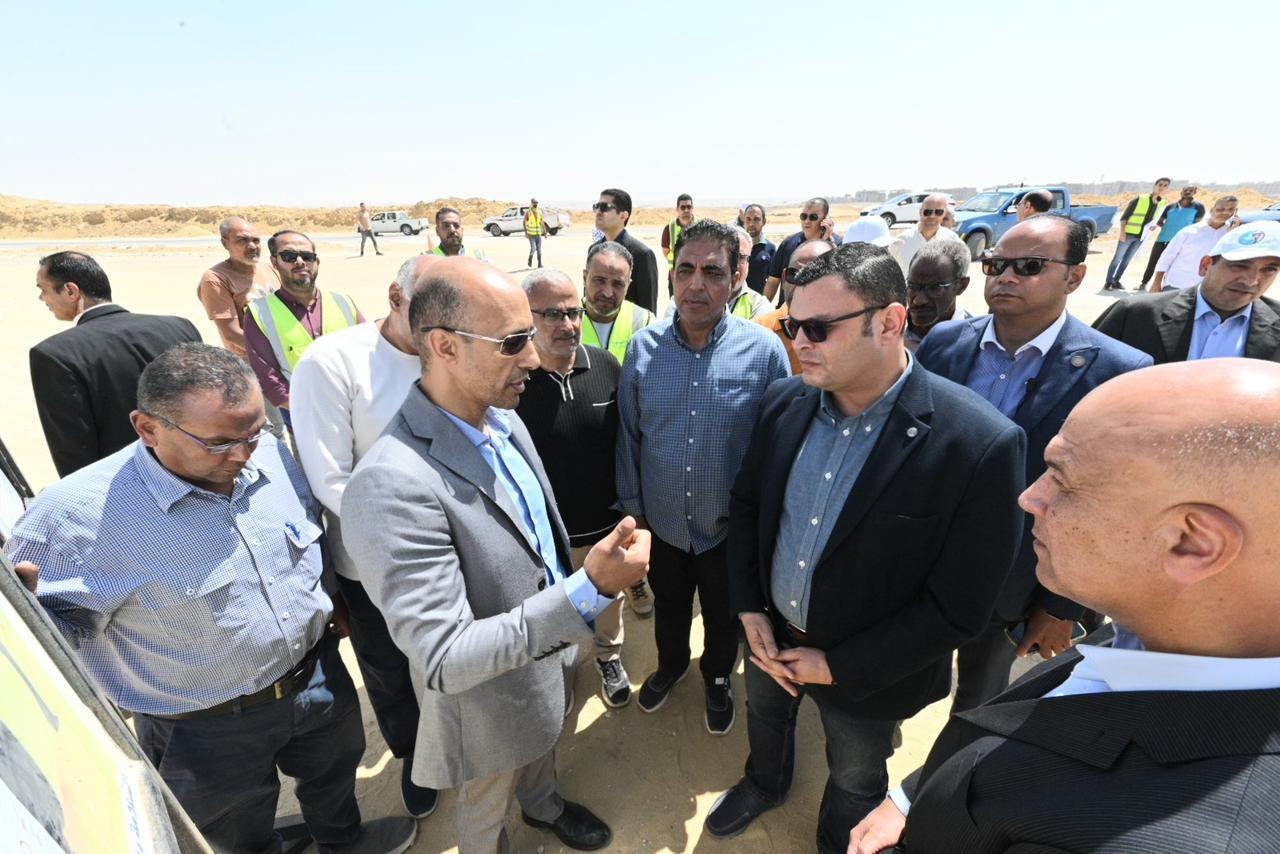 وزير الإسكان