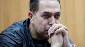 حكيم يوجه اتهاماً لشركة تشطيبات بالاحتيال عليه بمبلغ 7 ملايين جنيه