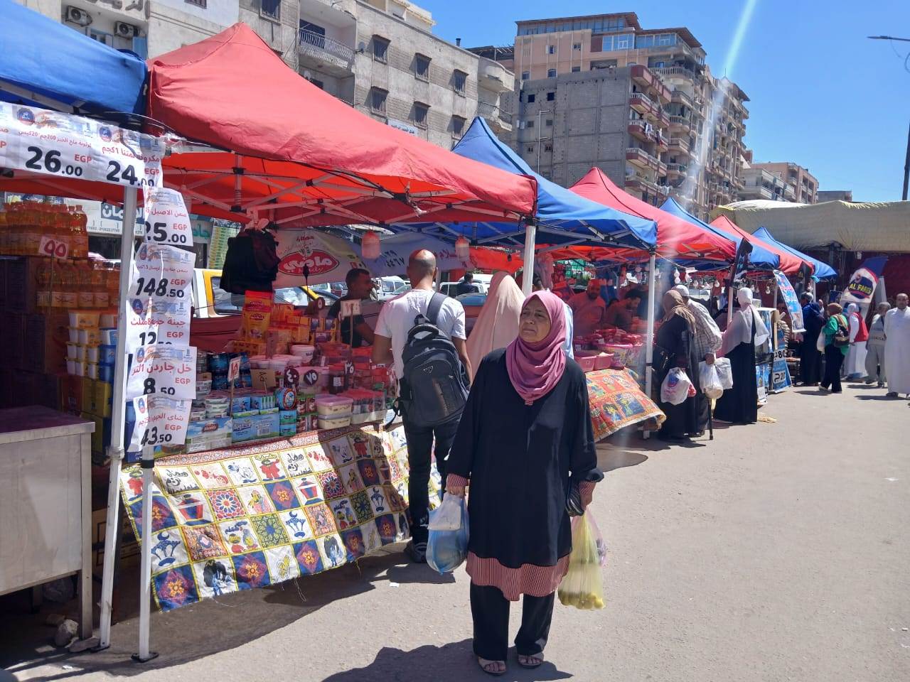 وزير التموين و التجارة الداخلية و محافظ الإسكندرية فى جولة تفقدية    لمحطة الزيوت و الشحوم بالمكس     و سوق اليوم الواحد بالعجمى