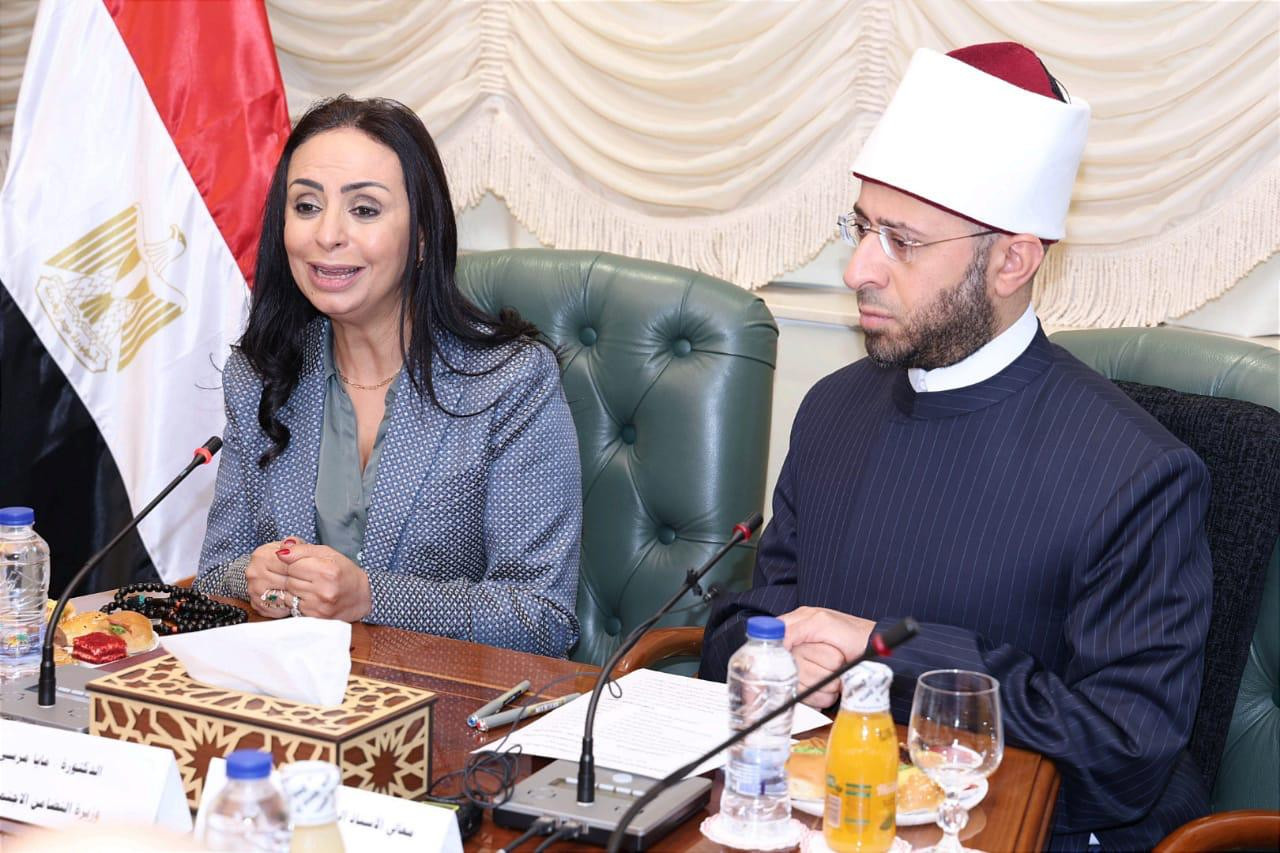 وزيرا الأوقاف والتضامن
