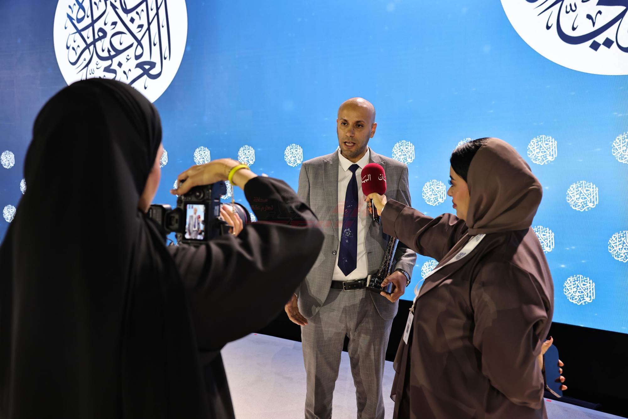 رغم التحديات.. تألق لافت للصحافة المصرية بجائزة الإعلام العربي 2025