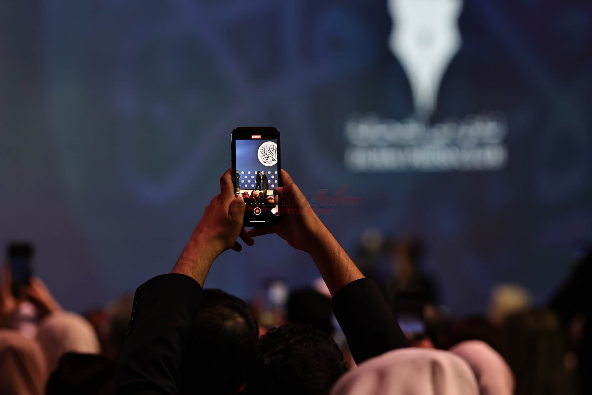 رغم التحديات.. تألق لافت للصحافة المصرية بجائزة الإعلام العربي 2025
