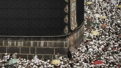 ما هو موقف تناول الحاج من الهدي الذي يجب عليه؟.. إجابة الدكتور نظير عياد ما هو موقف تناول الحاج من الهدي الذي يجب عليه؟.. إجابة الدكتور نظير عياد