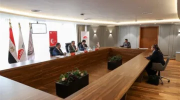 وزير الصحة يتولى رئاسة لجنة اختبارات القبول لبرنامج “المرأة في المناصب التنفيذية” بأكاديمية التدريب.