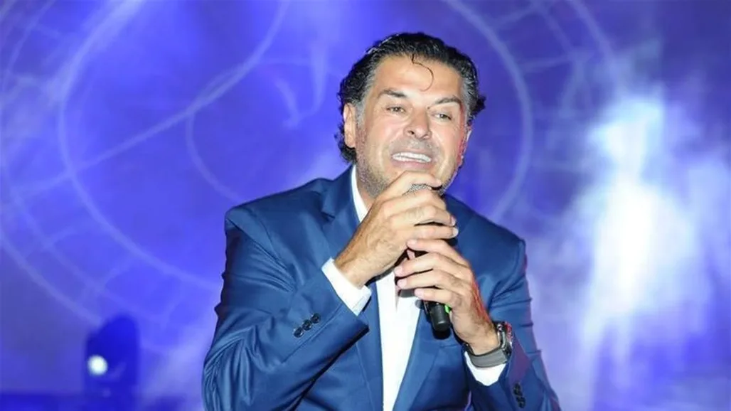 راغب علامة يفقد كلمات أغنيته أثناء الأداء.. وكانت ردة فعله عفوية (فيديو) راغب علامة يفقد كلمات أغنيته أثناء الأداء.. وكانت ردة فعله عفوية (فيديو)