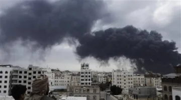 «في أعقاب الهجوم الإسرائيلي».. اليمن تُعلن تعليق رحلاتها الجوية من مطار صنعاء