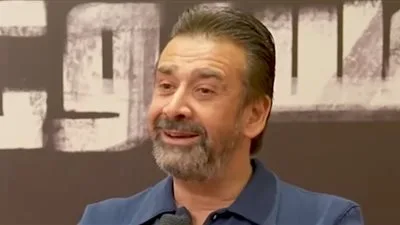 كريم عبد العزيز يتحدث عن شراكته مع ياسمين صبري في فيلم المشروع X: سعيد بوجودها وبنجاح الفيلم. كريم عبد العزيز يتحدث عن شراكته مع ياسمين صبري في فيلم المشروع X: سعيد بوجودها وبنجاح الفيلم.