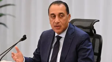مدبولي: فريق خاص للإشراف خلال الإجازات لمواجهة الاعتداءات على الأراضي الزراعية والبناء غير القانوني