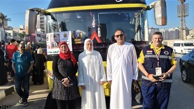 رحيل آخر دفعة من حجاج الجمعيات الأهلية من دقهلية إلى الأراضي المقدسة رحيل آخر دفعة من حجاج الجمعيات الأهلية من دقهلية إلى الأراضي المقدسة