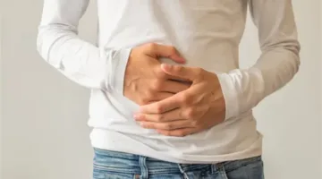فاكهة موسمية تساهم في تخفيف الإمساك وتعزز صحة العينين.. ما هي؟