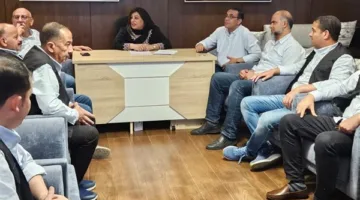 سامية سامي: التواصل مع المسؤولين السعوديين للاطمئنان على التحضيرات قبل انتقال الحجاج إلى عرفات.