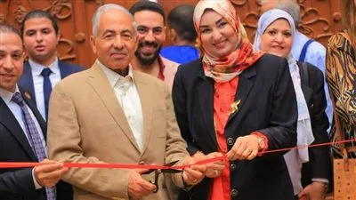 حماة الوطن” تستمر في تقديم الدعم للأسر المحتاجة في معرض ملابس عيد الأضحى بشبرا الخيمة تحت شعار “فرحتك تُفرحنا حماة الوطن” تستمر في تقديم الدعم للأسر المحتاجة في معرض ملابس عيد الأضحى بشبرا الخيمة تحت شعار “فرحتك تُفرحنا