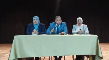 مدير تعليم الجيزة يوجه 7 تنبيهات أثناء لقائه برؤساء لجان الشهادة الإعدادية